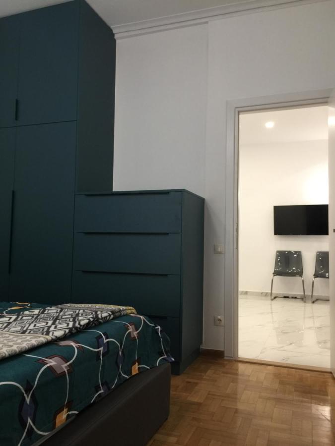 Patision Avenue, Apartment With Two Bedrooms Афины Экстерьер фото