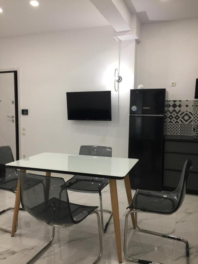 Patision Avenue, Apartment With Two Bedrooms Афины Экстерьер фото