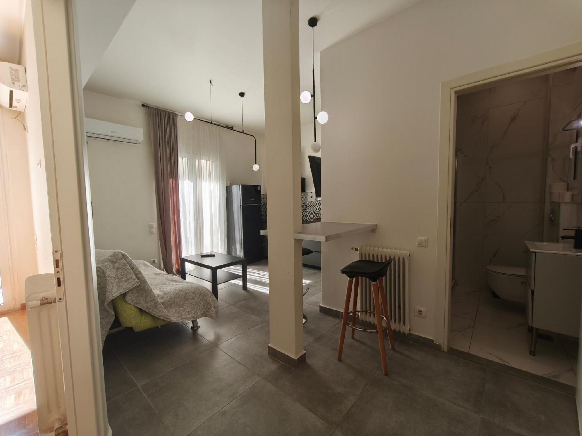 Patision Avenue, Apartment With Two Bedrooms Афины Номер фото